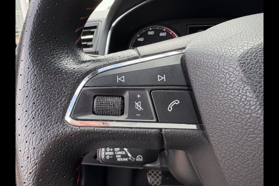 Seat Ibiza 1.0 TSi FR Business Intense CAMERA/LED/CARPLAY/NAVI/ADAPT.CRUISE/TREKHAAK