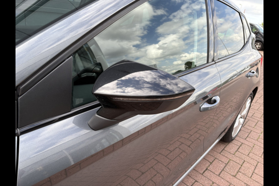 Seat Ibiza 1.0 TSi FR Business Intense CAMERA/LED/CARPLAY/NAVI/ADAPT.CRUISE/TREKHAAK
