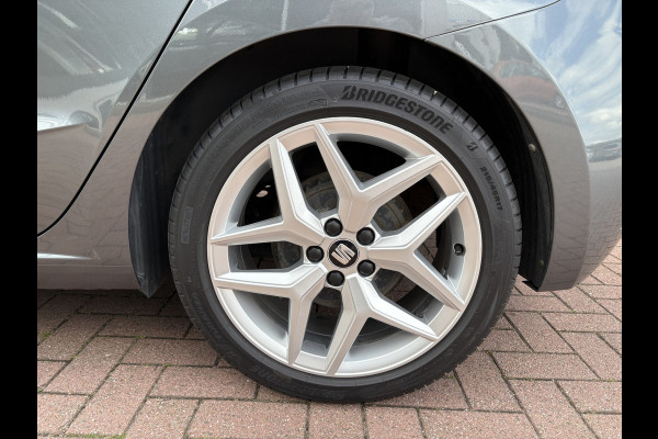 Seat Ibiza 1.0 TSi FR Business Intense CAMERA/LED/CARPLAY/NAVI/ADAPT.CRUISE/TREKHAAK