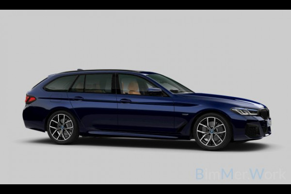 BMW 5 Serie Touring 530e M-Sport Pano ACC 360 HUD Laser 4W-sturing