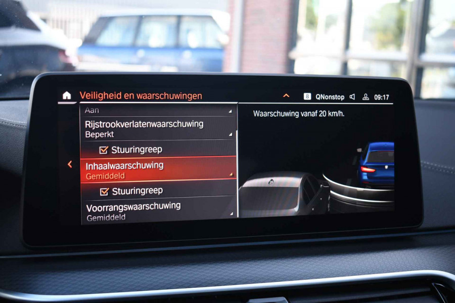 BMW 5 Serie Touring 530e M-Sport Pano ACC 360 HUD Laser 4W-sturing