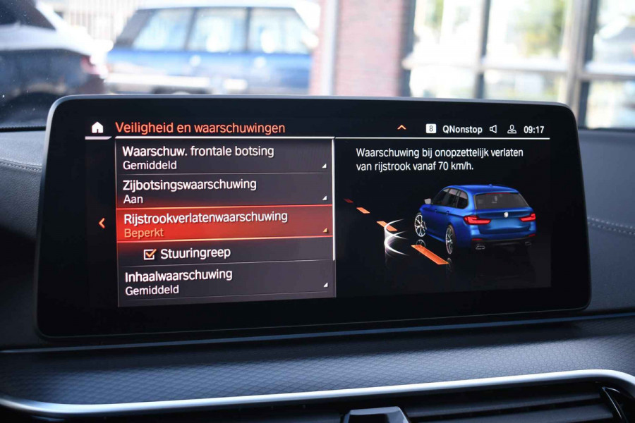 BMW 5 Serie Touring 530e M-Sport Pano ACC 360 HUD Laser 4W-sturing