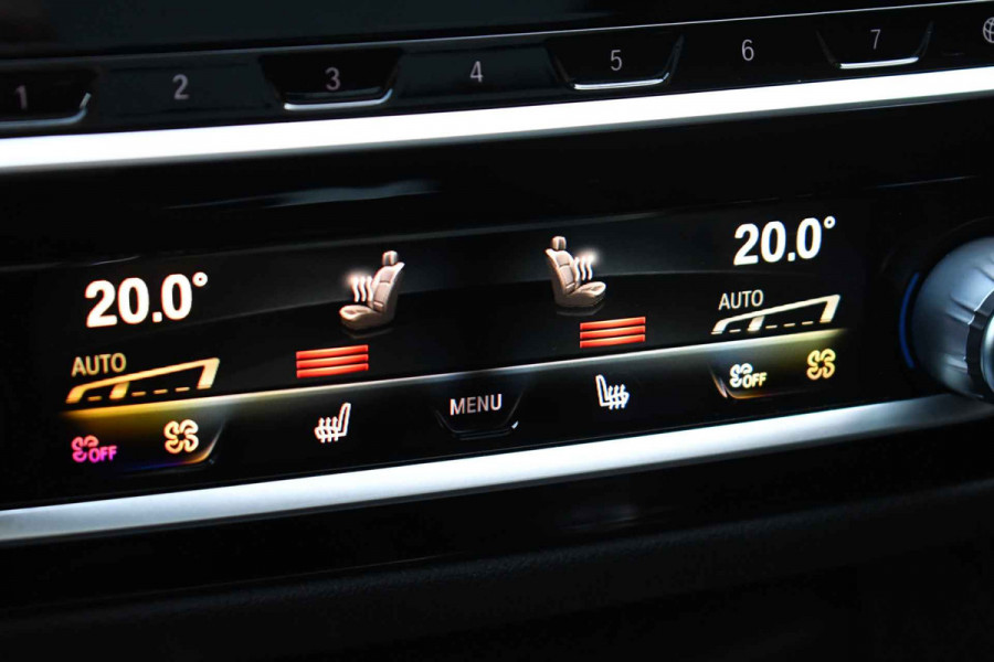 BMW 5 Serie Touring 530e M-Sport Pano ACC 360 HUD Laser 4W-sturing