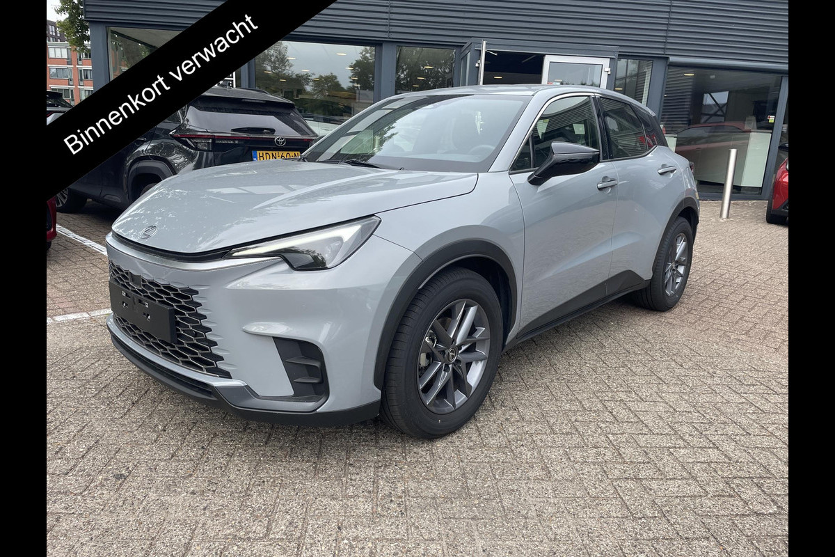 Lexus LBX Business Line Pro 2WD | Dodehoek detectie | Stuur- & Stoelverwarming | Navigatie | Parkeersensoren Lexus LBX Business Line Pro 2WD | Dodehoek detectie | Stuur- & Stoelverwarming | Navigatie | Parkeersensoren