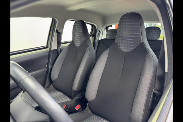 Peugeot 108 1.0 e-VTi Allure | Fietsendragersteun | Apple carplay/Android auto | Prijs is rijklaar!