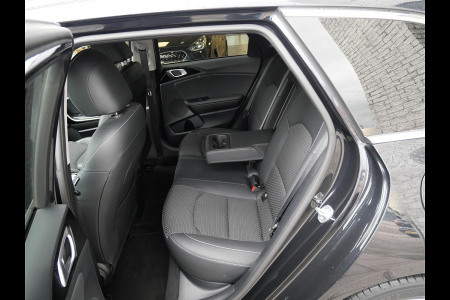 Kia Ceed Sportswagon 1.0 T-GDi DynamicPlusLine | Stoel\Stuur verwarming | Privacy glass | Keyless | Navi |