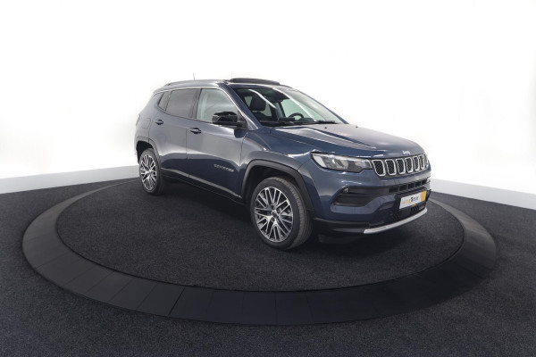 Jeep Compass 4xe 190 Plug-in Hybrid Electric Limited | Elektrisch Panoramadak | Camera | Adaptieve Cruise Control | Apple Carplay | Pack Winter