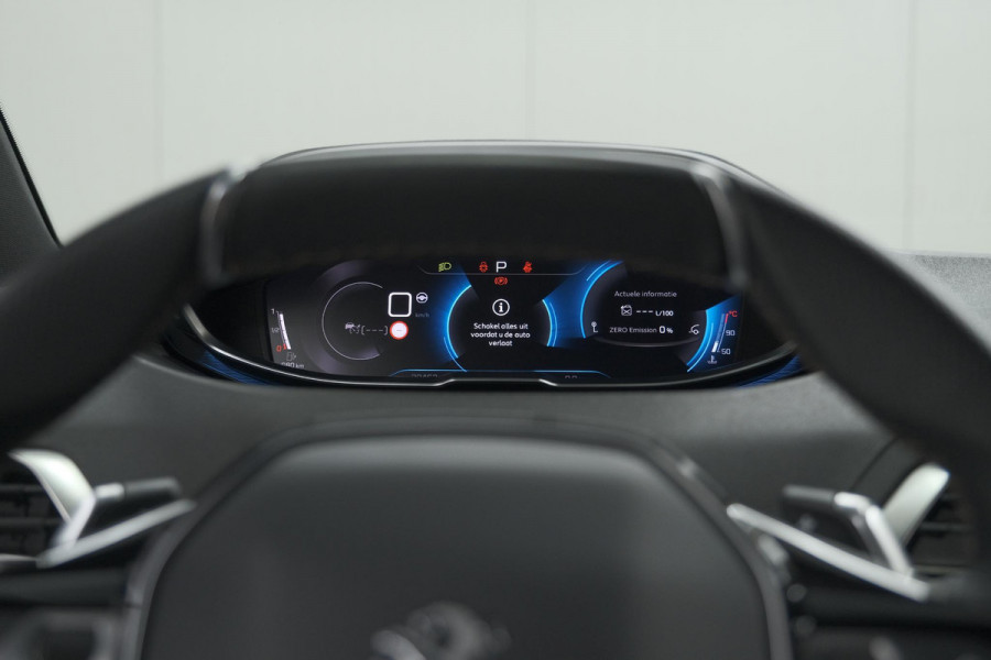 Peugeot 3008 1.2 Hybrid 136 GT | Camera | Adaptieve Cruise Control | Elektronische Kofferklep | Navigatie