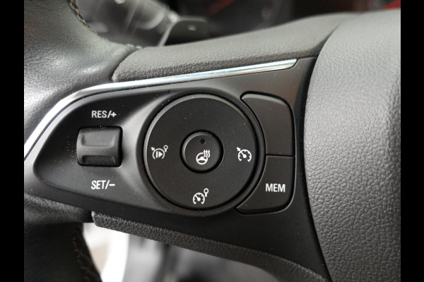 Opel Combo 130pk L1 Automaat Apple Carplay Trekhaak Parkeersensoren Airco Cruise control 2-zits