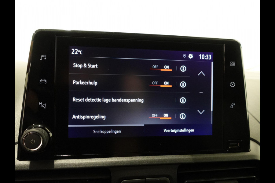 Opel Combo 130pk L1 Automaat Apple Carplay Trekhaak Parkeersensoren Airco Cruise control 2-zits
