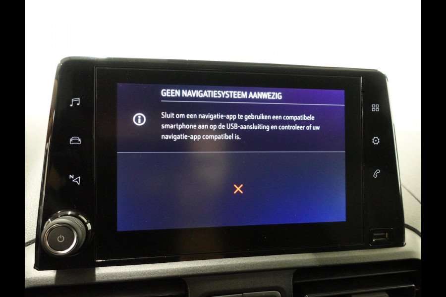Opel Combo 130pk L1 Automaat Apple Carplay Trekhaak Parkeersensoren Airco Cruise control 2-zits