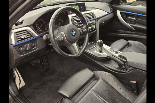 BMW 3 Serie Touring 318i M Sport Edition | LEDER | NAVIGATIE PROFF. | STOELVERWARMING | TREKHAAK |