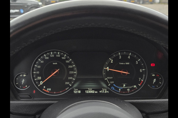 BMW 3 Serie Touring 318i M Sport Edition | LEDER | NAVIGATIE PROFF. | STOELVERWARMING | TREKHAAK |