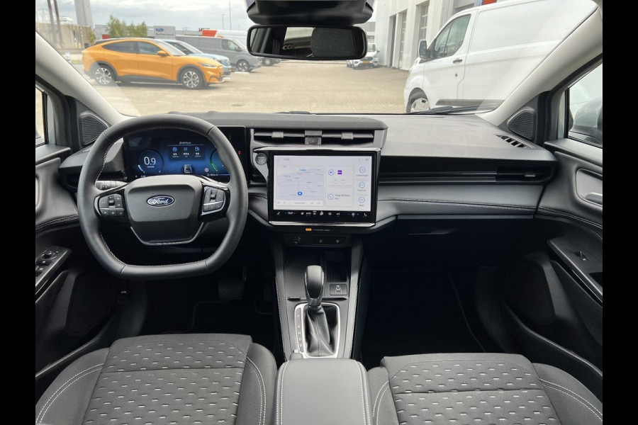 Ford Puma 1.0 EcoBoost Hybrid Titanium 125pk | Winterpack | SYNC 4 Navigatie | Achteruitrijcamera | LED koplampen