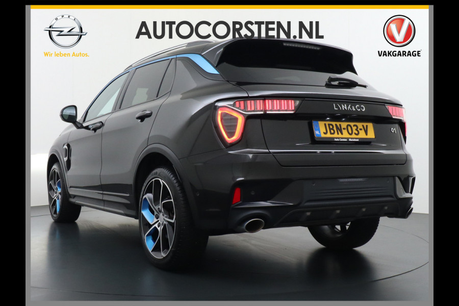 Lynk & Co 01 1.5 PHEV AUT-7 261pk Pano-Schuif-K-dak 20" 360°Camera Apple Carplay Android Auto Adaptive-Cruise Navi Pdc Ecc Keyless Led Plug-I Elek.Memory.Stoel File assistent Dodehoek detector Elektrisch bedienbare achterklep Rijstrooksensor Wifi Verkeersbord detectie 425Nm koppel 3,7kw laadvermogen A-label Euro 6 Hybride Benzine/Elektrisch rijden tot ca.69km 1.800kg trekvermogen