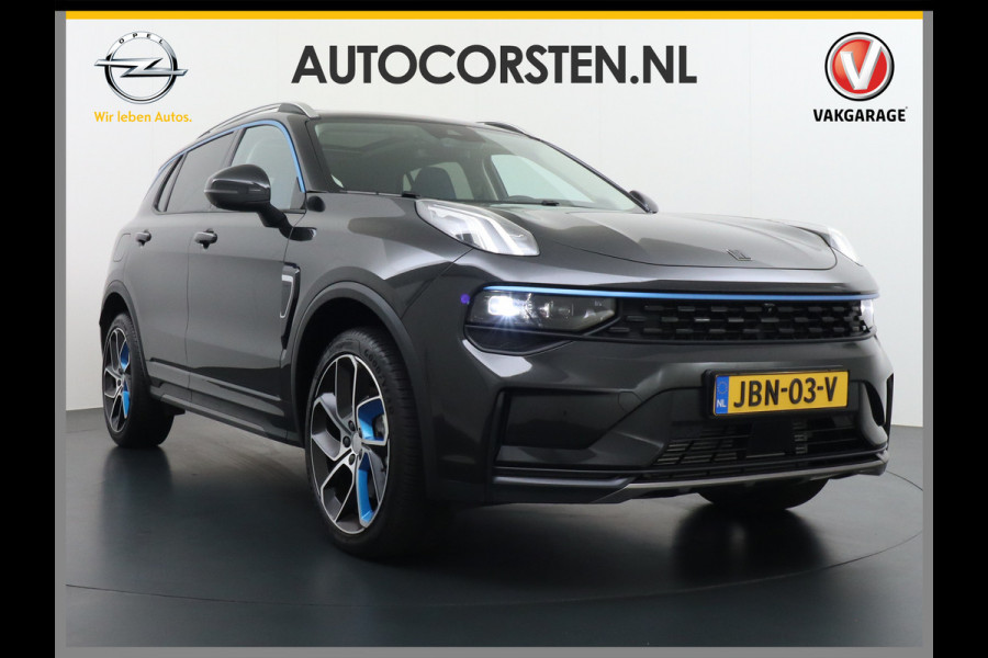Lynk & Co 01 1.5 PHEV AUT-7 261pk Pano-Schuif-K-dak 20" 360°Camera Apple Carplay Android Auto Adaptive-Cruise Navi Pdc Ecc Keyless Led Plug-I Elek.Memory.Stoel File assistent Dodehoek detector Elektrisch bedienbare achterklep Rijstrooksensor Wifi Verkeersbord detectie 425Nm koppel 3,7kw laadvermogen A-label Euro 6 Hybride Benzine/Elektrisch rijden tot ca.69km 1.800kg trekvermogen