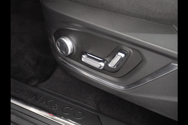 Lynk & Co 01 1.5 PHEV AUT-7 261pk Pano-Schuif-K-dak 20" 360°Camera Apple Carplay Android Auto Adaptive-Cruise Navi Pdc Ecc Keyless Led Plug-I Elek.Memory.Stoel File assistent Dodehoek detector Elektrisch bedienbare achterklep Rijstrooksensor Wifi Verkeersbord detectie 425Nm koppel 3,7kw laadvermogen A-label Euro 6 Hybride Benzine/Elektrisch rijden tot ca.69km 1.800kg trekvermogen