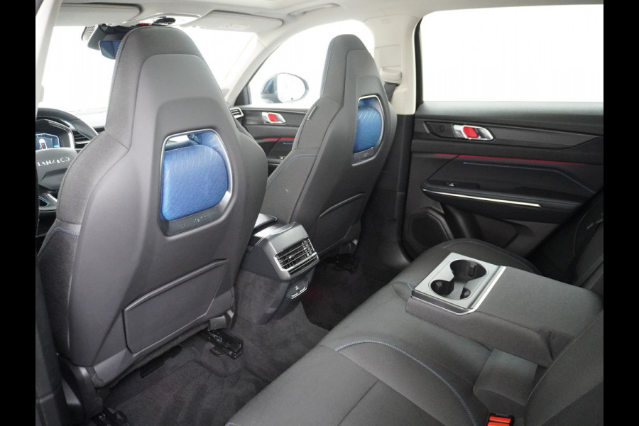 Lynk & Co 01 1.5 PHEV AUT-7 261pk Pano-Schuif-K-dak 20" 360°Camera Apple Carplay Android Auto Adaptive-Cruise Navi Pdc Ecc Keyless Led Plug-I Elek.Memory.Stoel File assistent Dodehoek detector Elektrisch bedienbare achterklep Rijstrooksensor Wifi Verkeersbord detectie 425Nm koppel 3,7kw laadvermogen A-label Euro 6 Hybride Benzine/Elektrisch rijden tot ca.69km 1.800kg trekvermogen