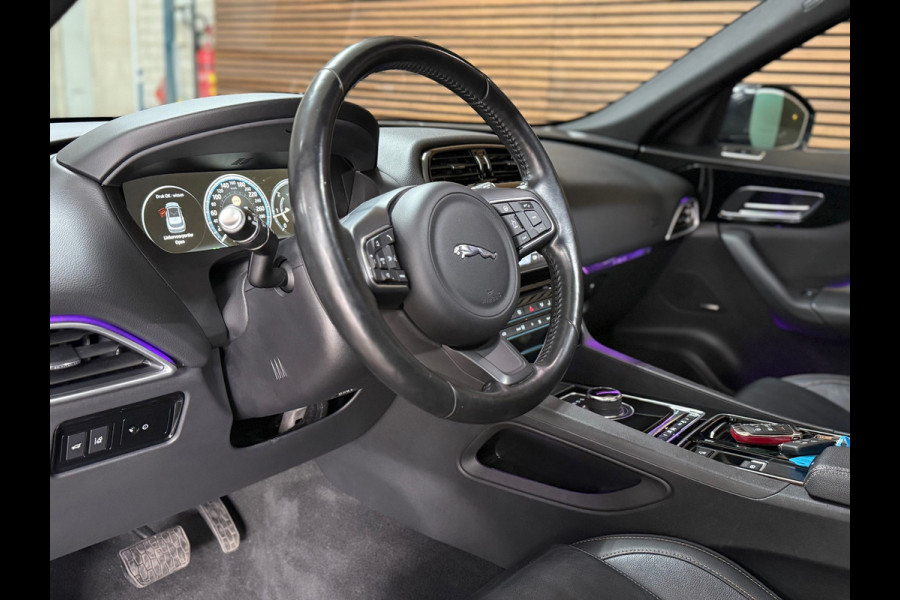 Jaguar F-Pace 2.0 Portfolio AWD 20d | Meridian | Pano | Trekhaak | Navi