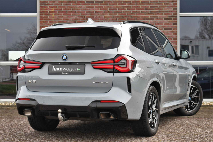 BMW X3 xDrive30e M-Sport Pano Trekhaak Camera HiFi DA-pack