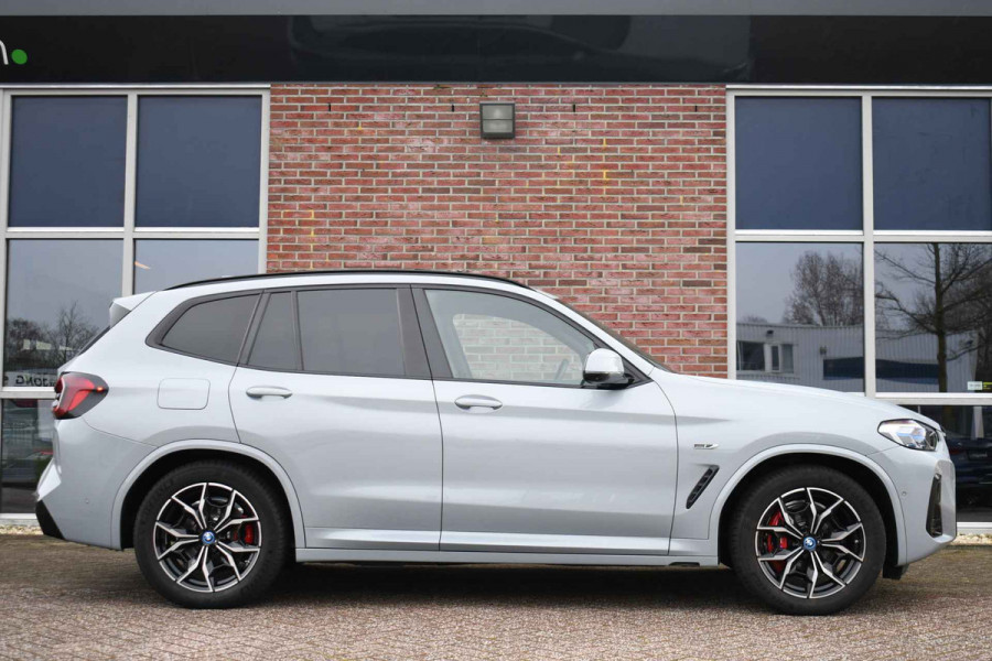 BMW X3 xDrive30e M-Sport Pano Trekhaak Camera HiFi DA-pack