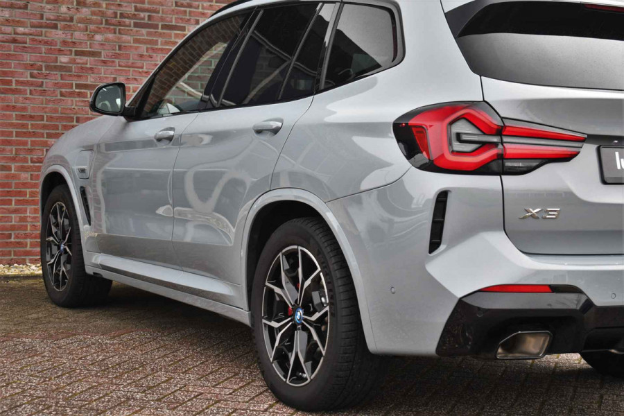 BMW X3 xDrive30e M-Sport Pano Trekhaak Camera HiFi DA-pack