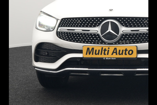 Mercedes-Benz GLC 300e 4MATIC AMG Plug In Hybrid 320pk Dealer O.H PHEV | Alcantara Sportstoelen Verwarmd | Cruise Control | Camera | Apple Carplay | 19"L.M | Navi Full Map | DAB |