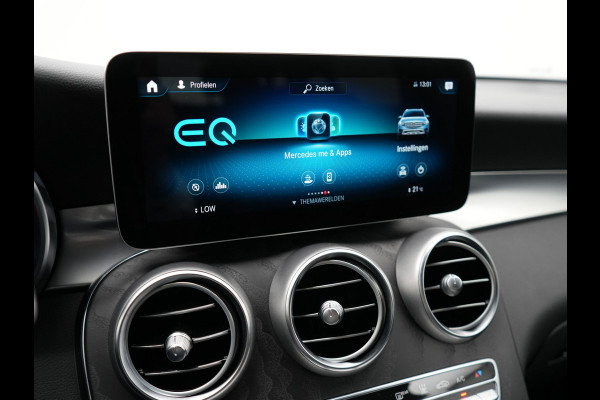 Mercedes-Benz GLC 300e 4MATIC AMG Plug In Hybrid 320pk Dealer O.H PHEV | Alcantara Sportstoelen Verwarmd | Cruise Control | Camera | Apple Carplay | 19"L.M | Navi Full Map | DAB |