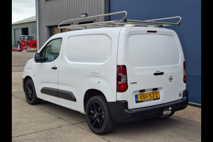 Opel Combo 1.6D L1H1 Edition AIRCO / CRUISE CONTROLE / NAVI / IMPERIAL / TREKHAAK