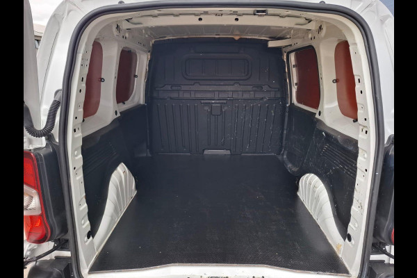 Opel Combo 1.6D L1H1 Edition AIRCO / CRUISE CONTROLE / NAVI / IMPERIAL / TREKHAAK
