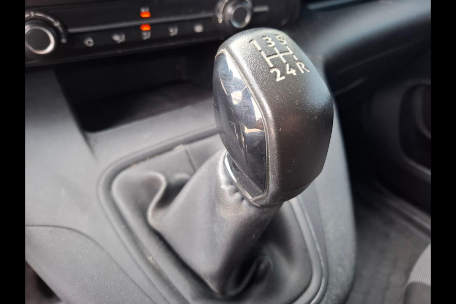 Opel Combo 1.6D L1H1 Edition AIRCO / CRUISE CONTROLE / NAVI / IMPERIAL / TREKHAAK