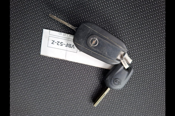 Opel Combo 1.6D L1H1 Edition AIRCO / CRUISE CONTROLE / NAVI / IMPERIAL / TREKHAAK