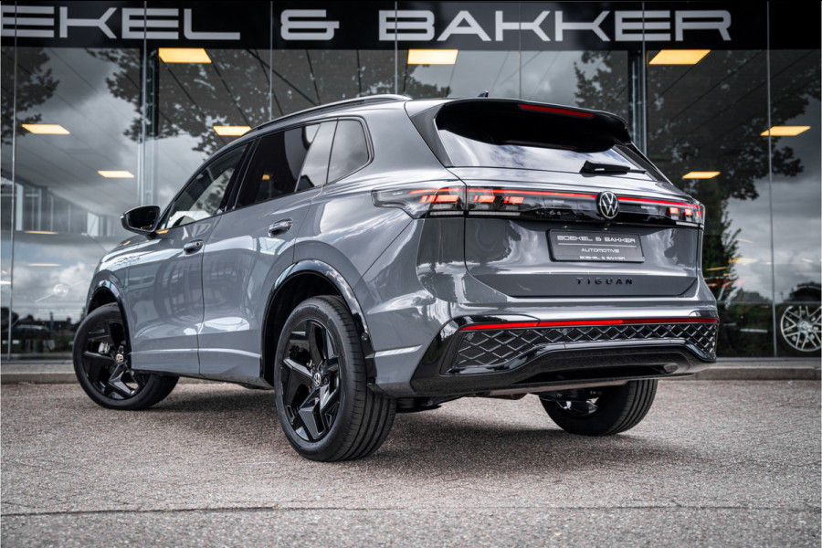 Volkswagen Tiguan 1.5 eHybrid R-Line Edition ** HUD ** Trekhaak ** 360 camera ** Massage Blackstyle **