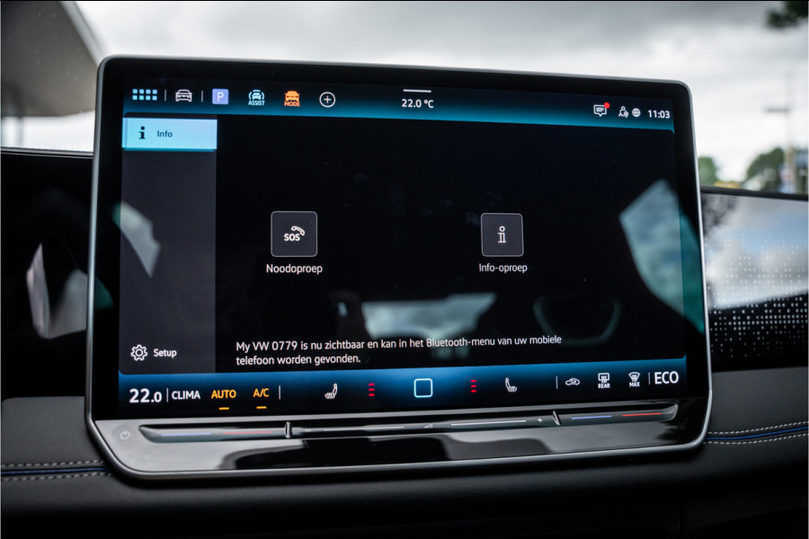 Volkswagen Tiguan 1.5 eHybrid R-Line Edition ** HUD ** Trekhaak ** 360 camera ** Massage Blackstyle **