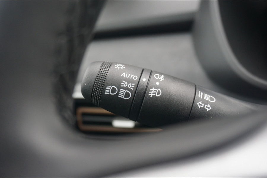 Dacia Jogger 140PK Hybrid Extreme 7P AUTOMAAT | VOORGEREGISTREERD NIEUW 32 KM