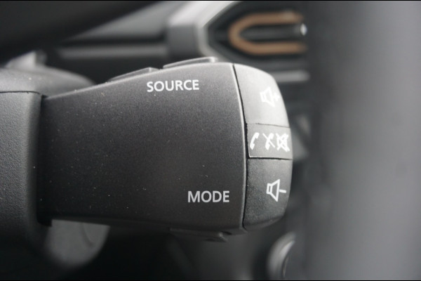 Dacia Jogger 140PK Hybrid Extreme 7P AUTOMAAT | VOORGEREGISTREERD NIEUW 32 KM