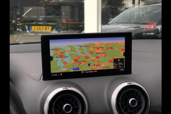 Audi Q2 35 TFSI S Edition | S-Line | Virt. Cockp., Navi, Camera, Carplay/Android, Cruise, Climate, Afn. Trekh. | Dealeronderhouden