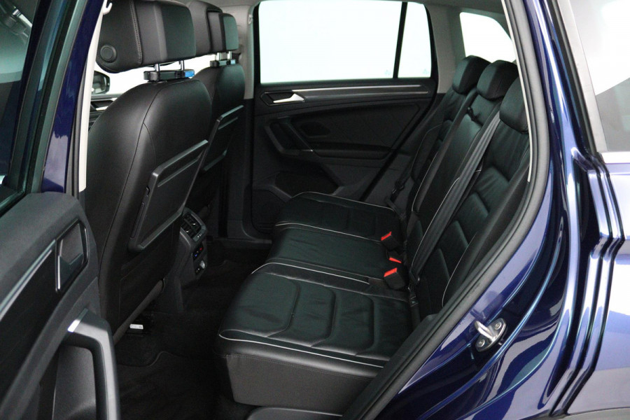 Volkswagen Tiguan 1.4 TSI ACT Highline (PANORAMADAK, TREKHAAK, STOELVERWARMING, LEER, DIGITALE COCKPIT, ACHTERUITRIJCAMERA) )