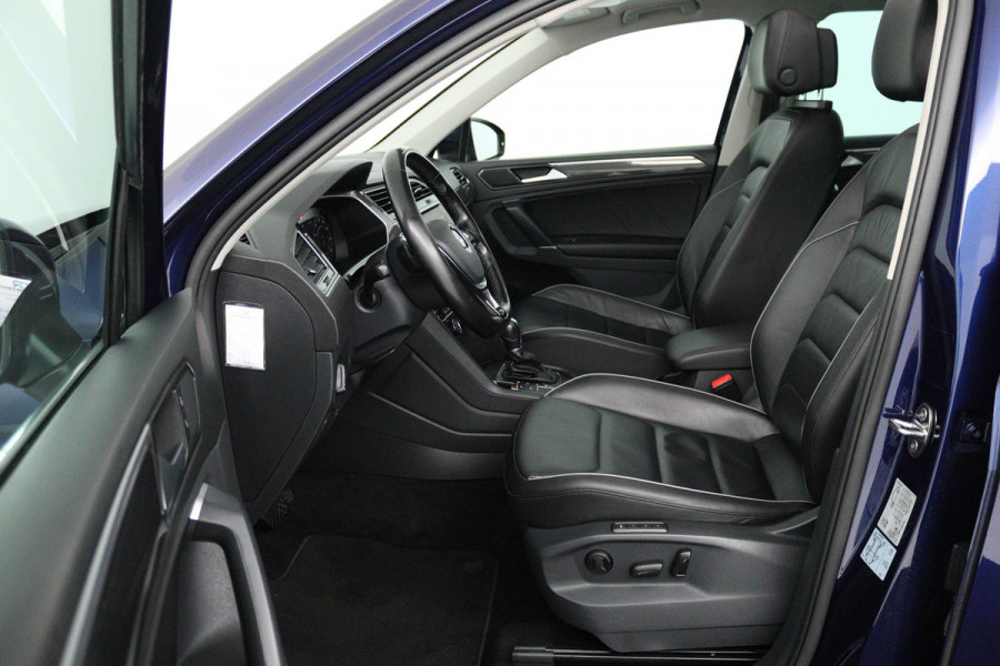 Volkswagen Tiguan 1.4 TSI ACT Highline (PANORAMADAK, TREKHAAK, STOELVERWARMING, LEER, DIGITALE COCKPIT, ACHTERUITRIJCAMERA) )