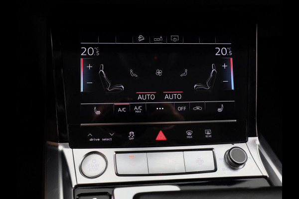 Audi e-tron e-tron 50 quattro Launch edition plus 71 kWh 313pk | SoH 90% | Panoramadak | Lederen bekleding | Adaptieve cruise controle | Elektrisch verstelbare voorstoelen | Memory