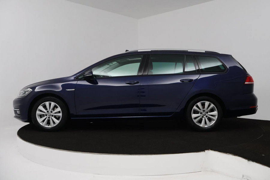 Volkswagen GOLF Variant 1.5 TSI Comfortline Business (PANORAMADAK, DIGITALE COCKPIT, CAMERA, STOELVERWARMING, CARPLAY NAVIGATIE)