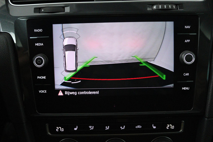 Volkswagen GOLF Variant 1.5 TSI Comfortline Business (PANORAMADAK, DIGITALE COCKPIT, CAMERA, STOELVERWARMING, CARPLAY NAVIGATIE)