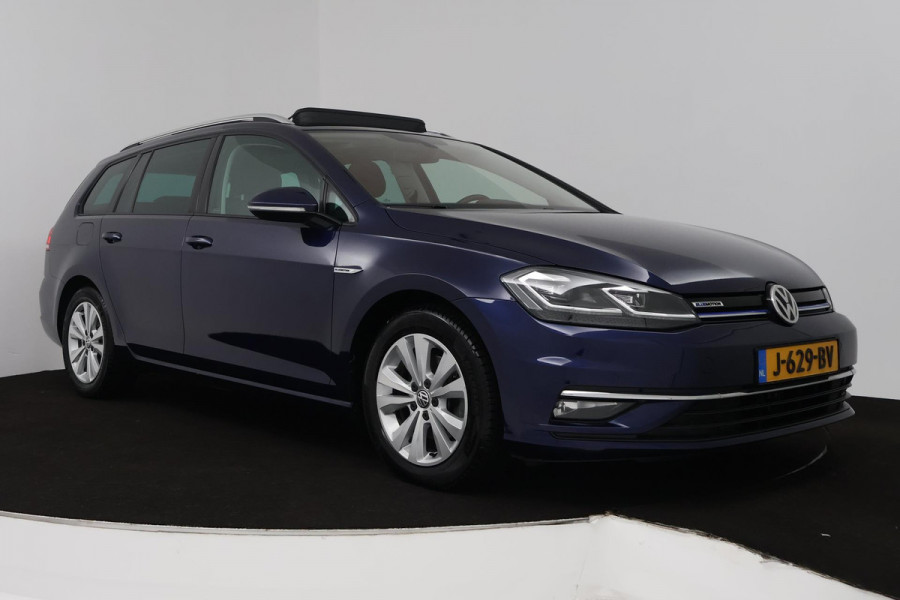Volkswagen GOLF Variant 1.5 TSI Comfortline Business (PANORAMADAK, DIGITALE COCKPIT, CAMERA, STOELVERWARMING, CARPLAY NAVIGATIE)