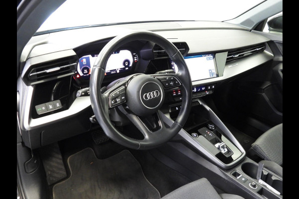 Audi A3 Limousine 30 TFSI Aut. Advanced Edition NAVI/VIRTUAL/LED/17"LMV! Audi A3 Limousine 30 TFSI Aut. Advanced Edition NAVI/VIRTUAL/LED/17"LMV!