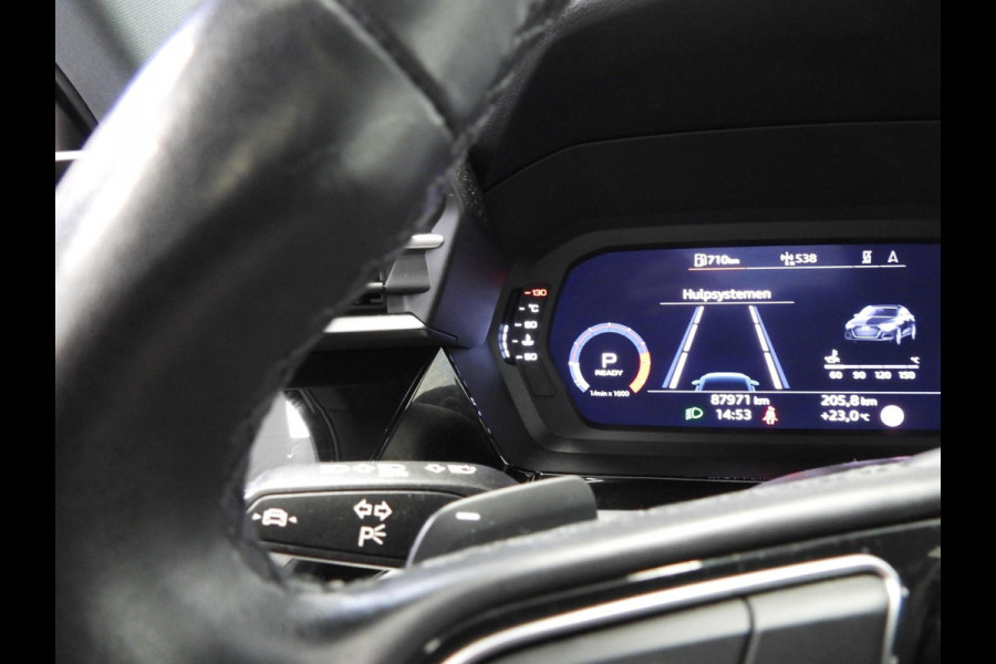 Audi A3 Limousine 30 TFSI Aut. Advanced Edition NAVI/VIRTUAL/LED/17"LMV! Audi A3 Limousine 30 TFSI Aut. Advanced Edition NAVI/VIRTUAL/LED/17"LMV!