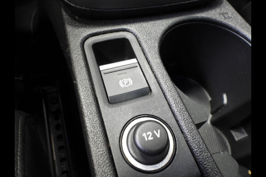 Audi A3 Limousine 30 TFSI Aut. Advanced Edition NAVI/VIRTUAL/LED/17"LMV! Audi A3 Limousine 30 TFSI Aut. Advanced Edition NAVI/VIRTUAL/LED/17"LMV!