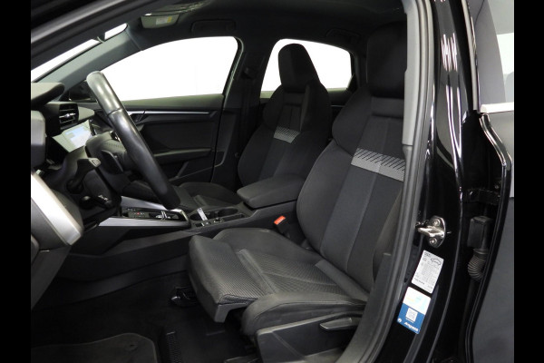 Audi A3 Limousine 30 TFSI Aut. Advanced Edition NAVI/VIRTUAL/LED/17"LMV! Audi A3 Limousine 30 TFSI Aut. Advanced Edition NAVI/VIRTUAL/LED/17"LMV!