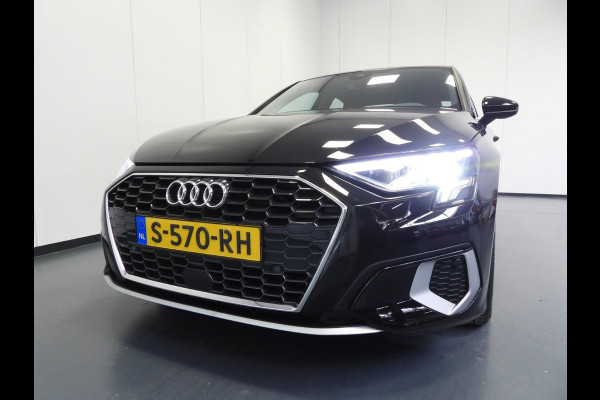 Audi A3 Limousine 30 TFSI Aut. Advanced Edition NAVI/VIRTUAL/LED/17"LMV! Audi A3 Limousine 30 TFSI Aut. Advanced Edition NAVI/VIRTUAL/LED/17"LMV!