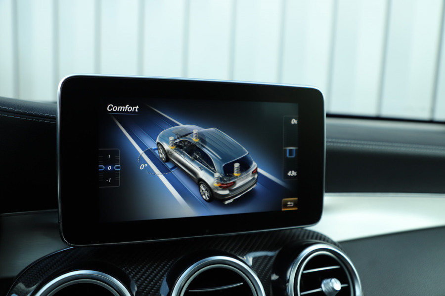 Mercedes-Benz GLC 43 AMG 4-Matic Aut9 | 367PK | Pano | Head-up | Keyles-go | Sfeerverlichting | Carbon | Burmester | Memory | Distronic+ | Stoelko