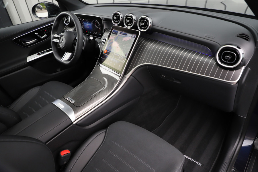 Mercedes-Benz GLC 300e AMG 4-Matic | 313PK | Pano | Burmester | Keyles-go | Sfeerverlichting | Digital-light | Memory | Distronic | Stuurwielverw.